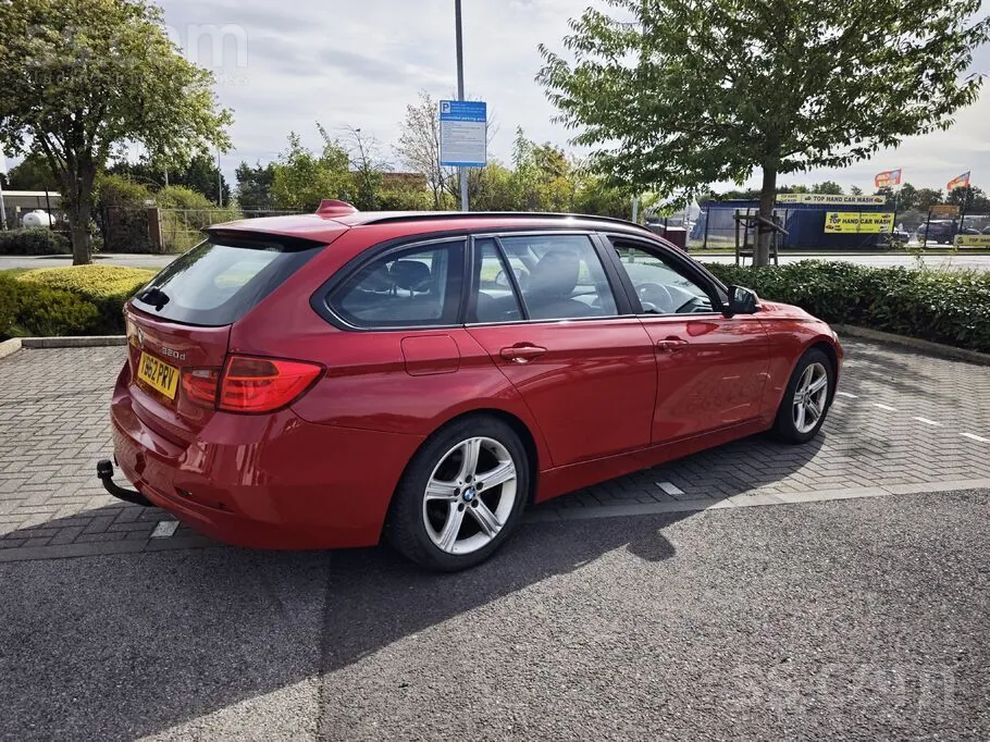 BMW 320 2013 photo 3