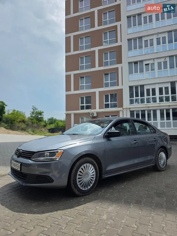 Volkswagen Jetta 2014 photo 4