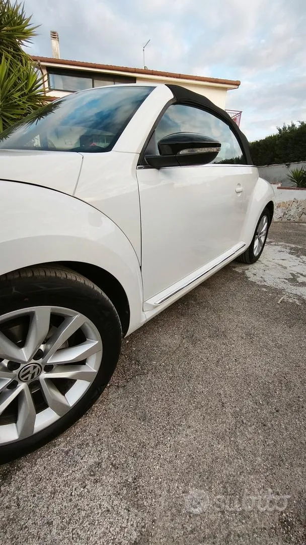 Volkswagen Maggiolino 2013 photo 5