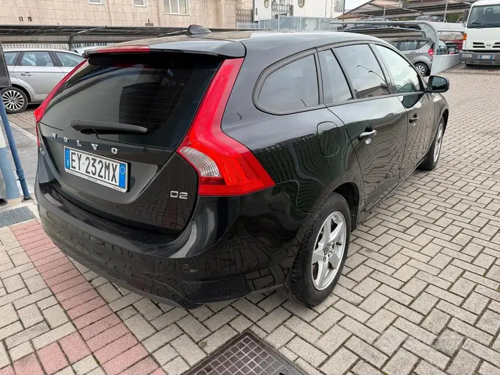 Volvo V60 2014 photo 3