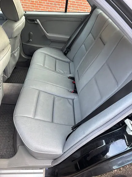 Mercedes-Benz C250 D 1994 photo 5