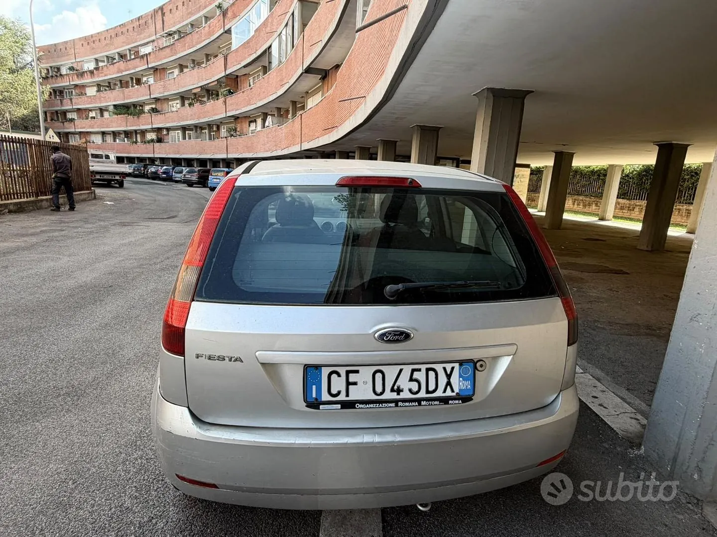 Ford Fiesta 2003 photo 3