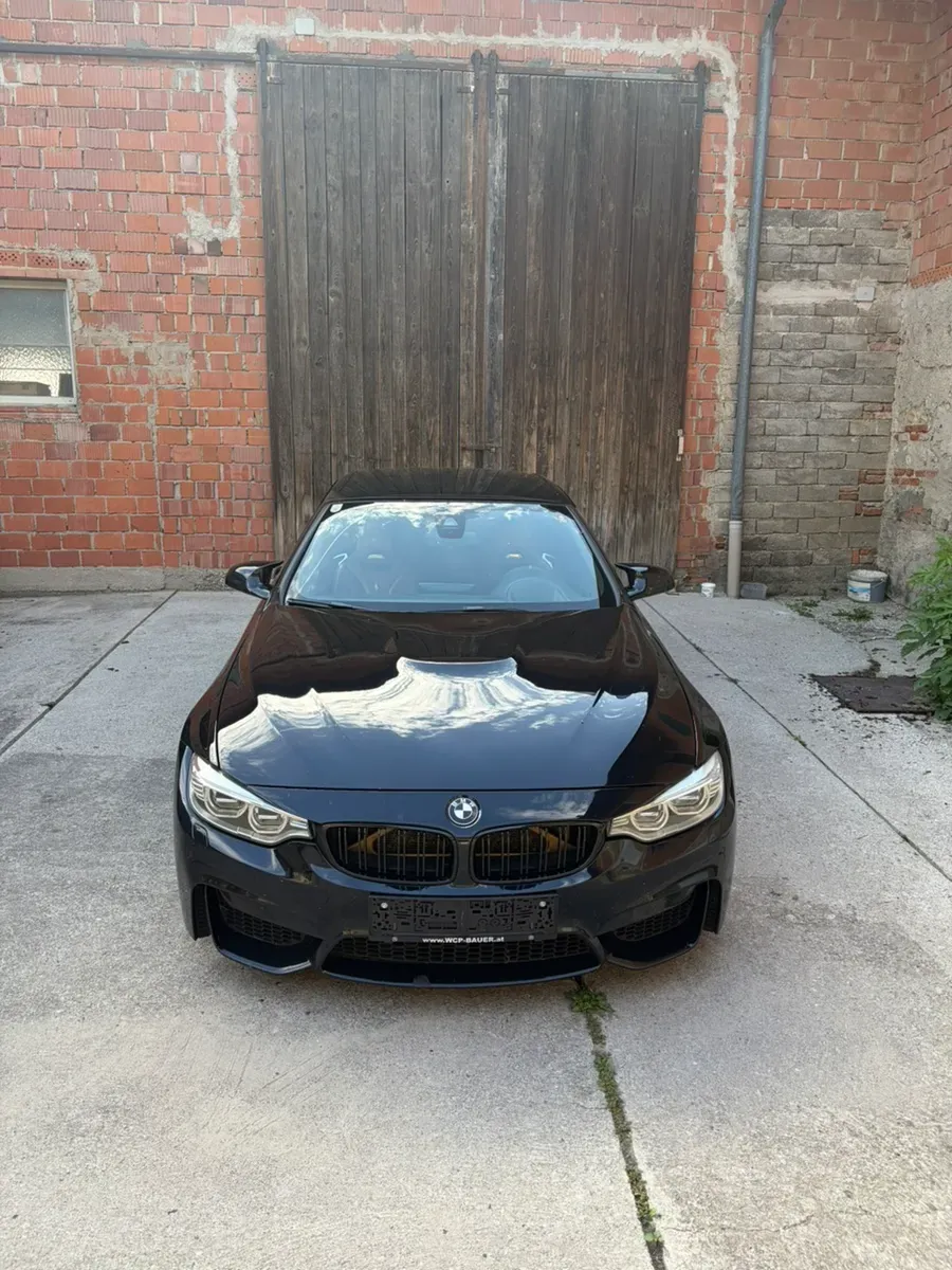 BMW 4Er-Reihe M4 F82 2015 photo 2