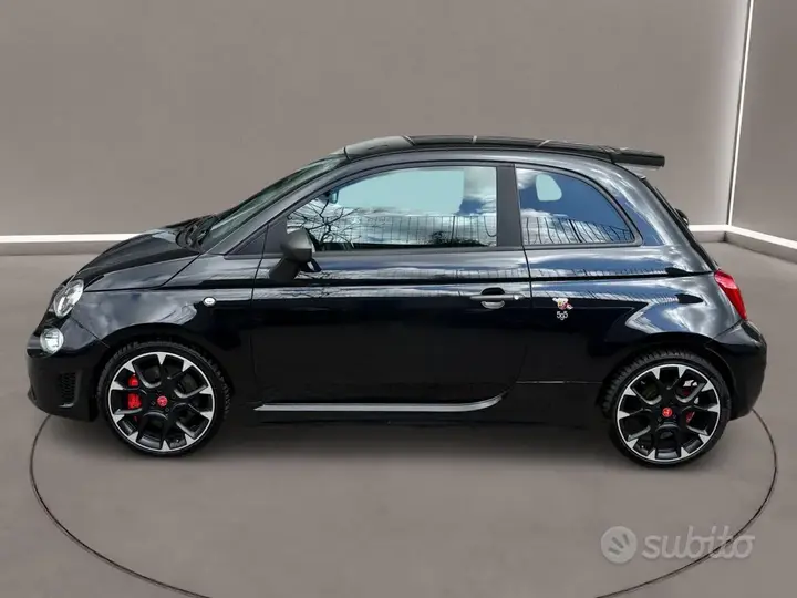 Abarth 595 2021 photo 3