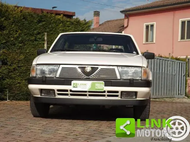 Alfa Romeo 75 1986 photo 5
