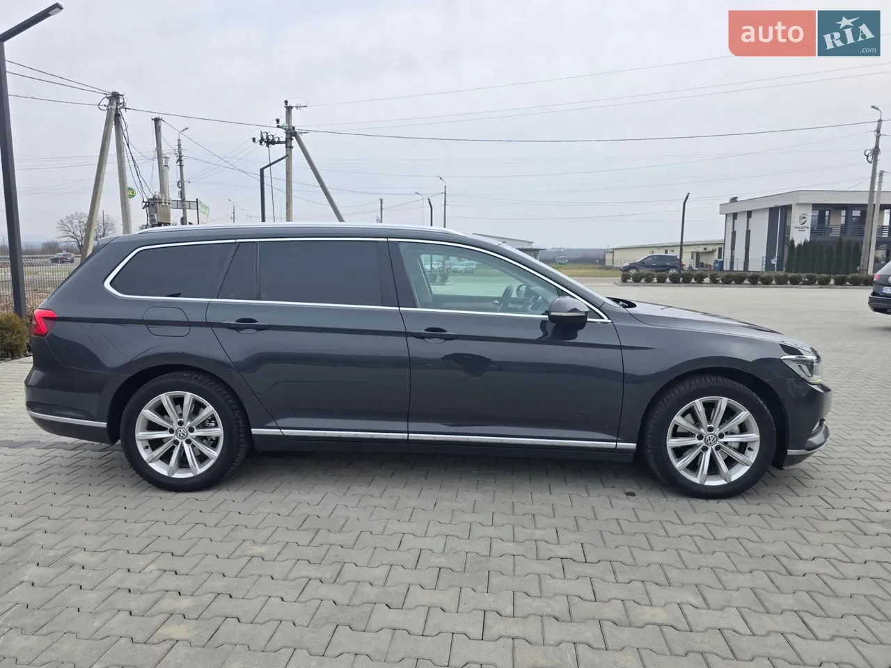 Volkswagen Passat 2017 photo 4