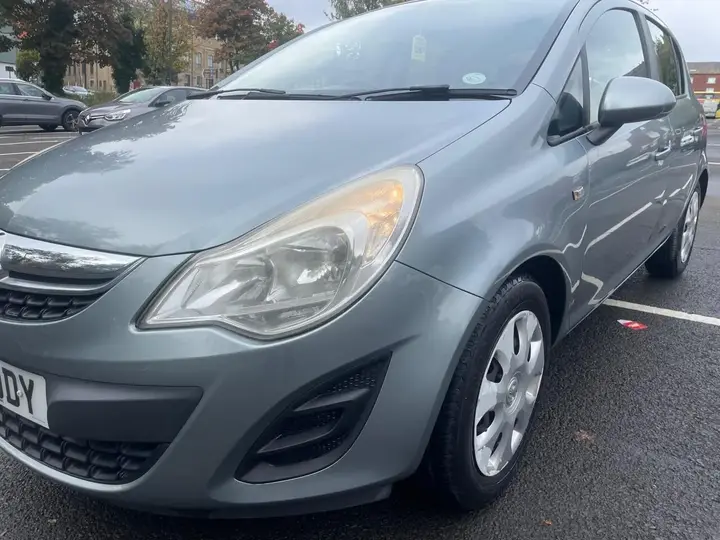 Vauxhall Corsa 2011 photo 5