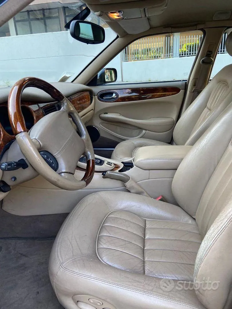 Jaguar Xj Executive 2001 photo 5