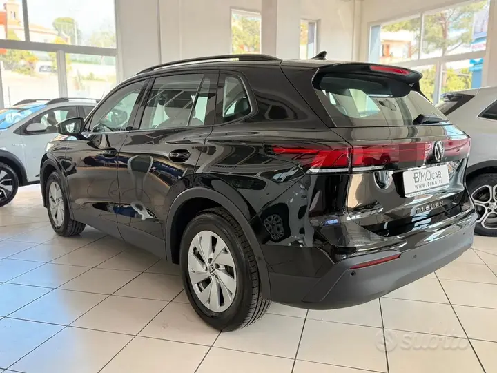 Volkswagen Tiguan 2025 photo 4
