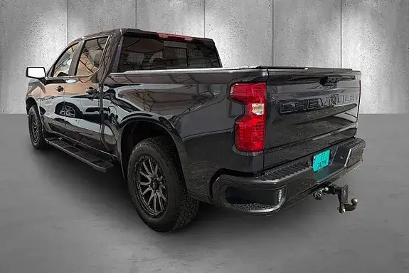 Chevrolet Silverado 1500 2024 photo 3