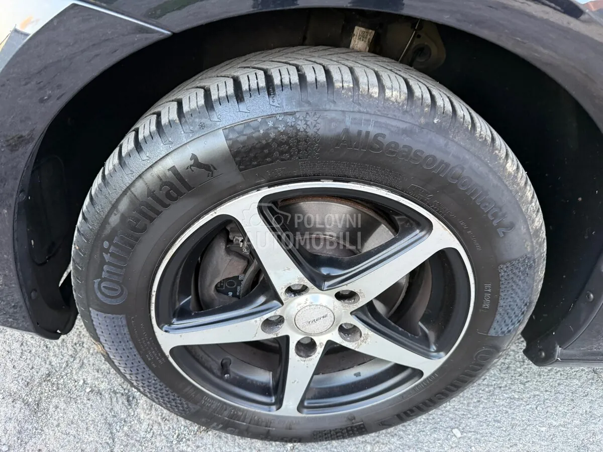 Volkswagen Golf 7 2013 photo 4
