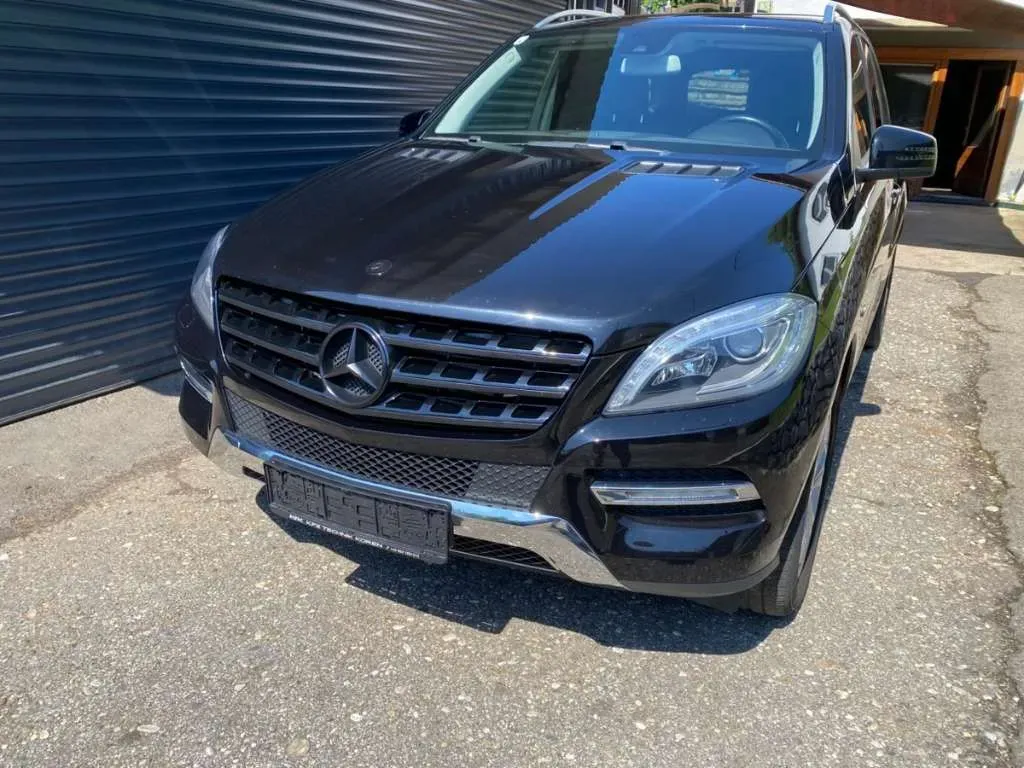 Mercedes-Benz M-Class