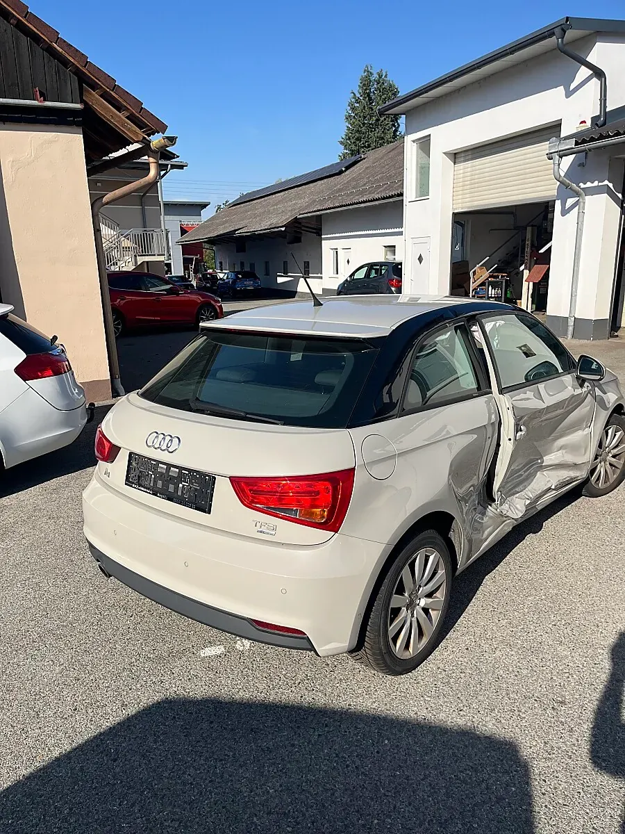 Audi A1 2017 photo 3