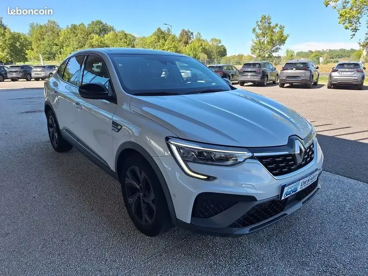 Renault Arkana 2023 photo 3