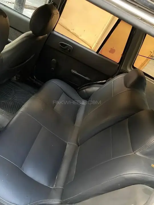 Suzuki Cultus