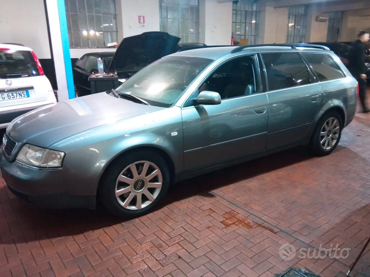 Audi A6 2000 photo 2