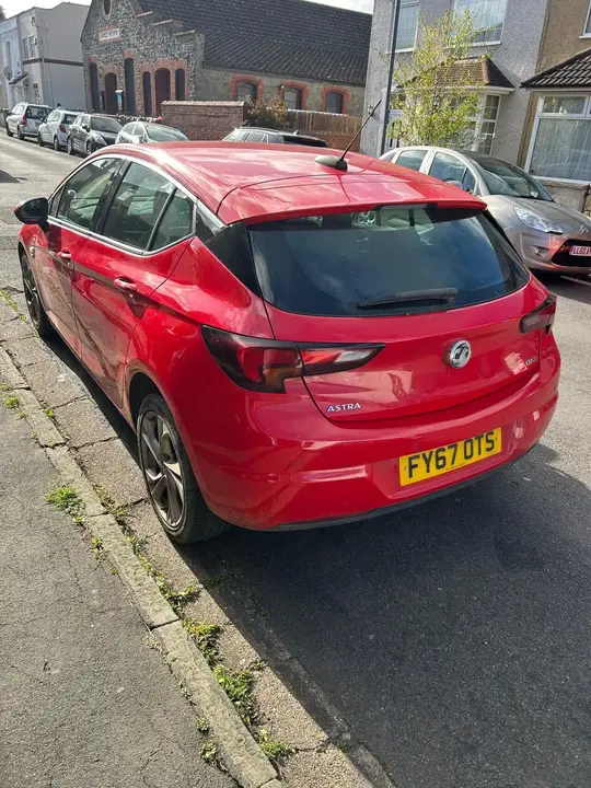 Vauxhall Astra 2017 photo 5