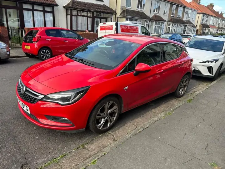 Vauxhall Astra 2017 photo 4