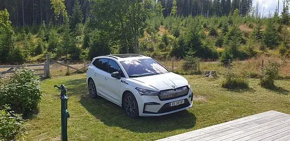 Skoda Enyaq 2022 photo 4