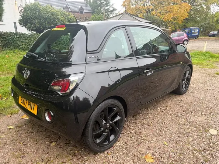 Vauxhall Adam 2017 photo 5