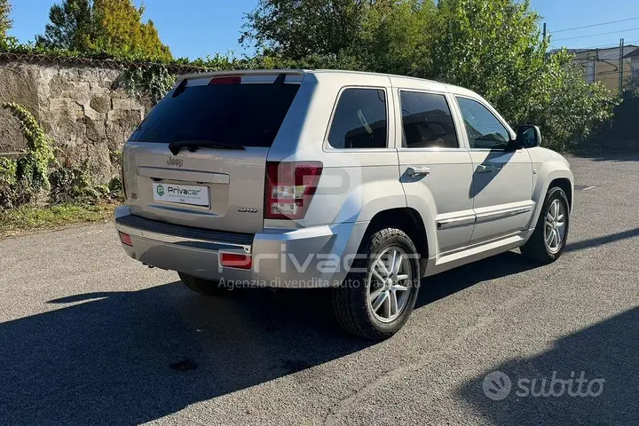 Jeep Grand Cherokee 2011 photo 5