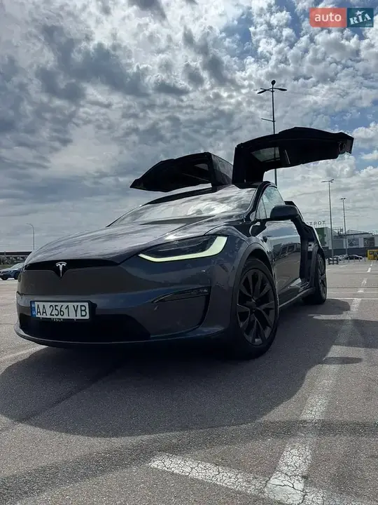 Tesla Model X 2022 photo 4