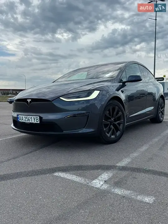 Tesla Model X