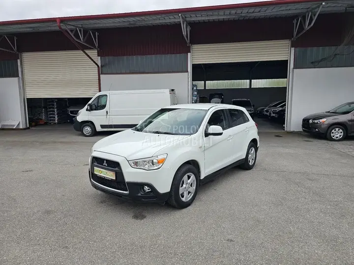 Mitsubishi Asx 2011 photo 2