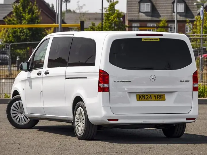 Mercedes-Benz Vito 2024 photo 2