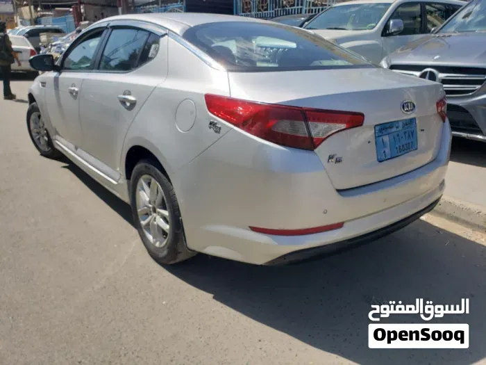 Kia K5 2012 photo 5