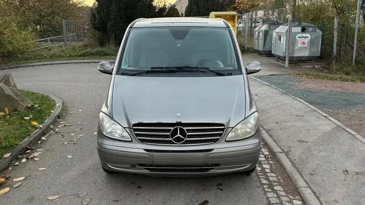 Mercedes-Benz Viano