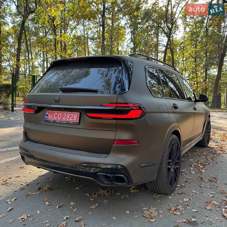 BMW X7 2023 photo 3