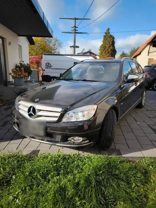 Mercedes-Benz C180