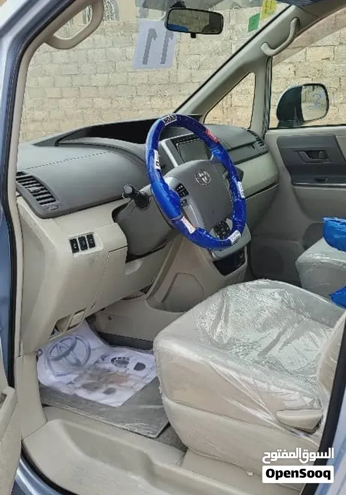 Toyota Other 2011 photo 2