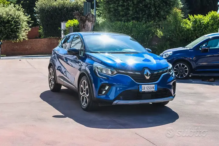 Renault Captur 2022 photo 3