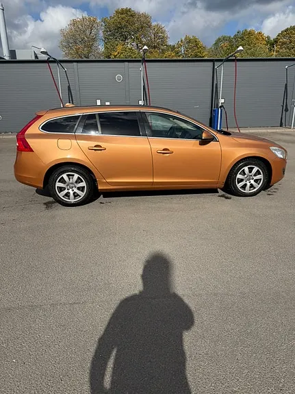 Volvo V60 2012 photo 3