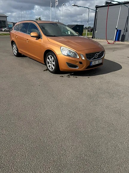 Volvo V60 2012 photo 4