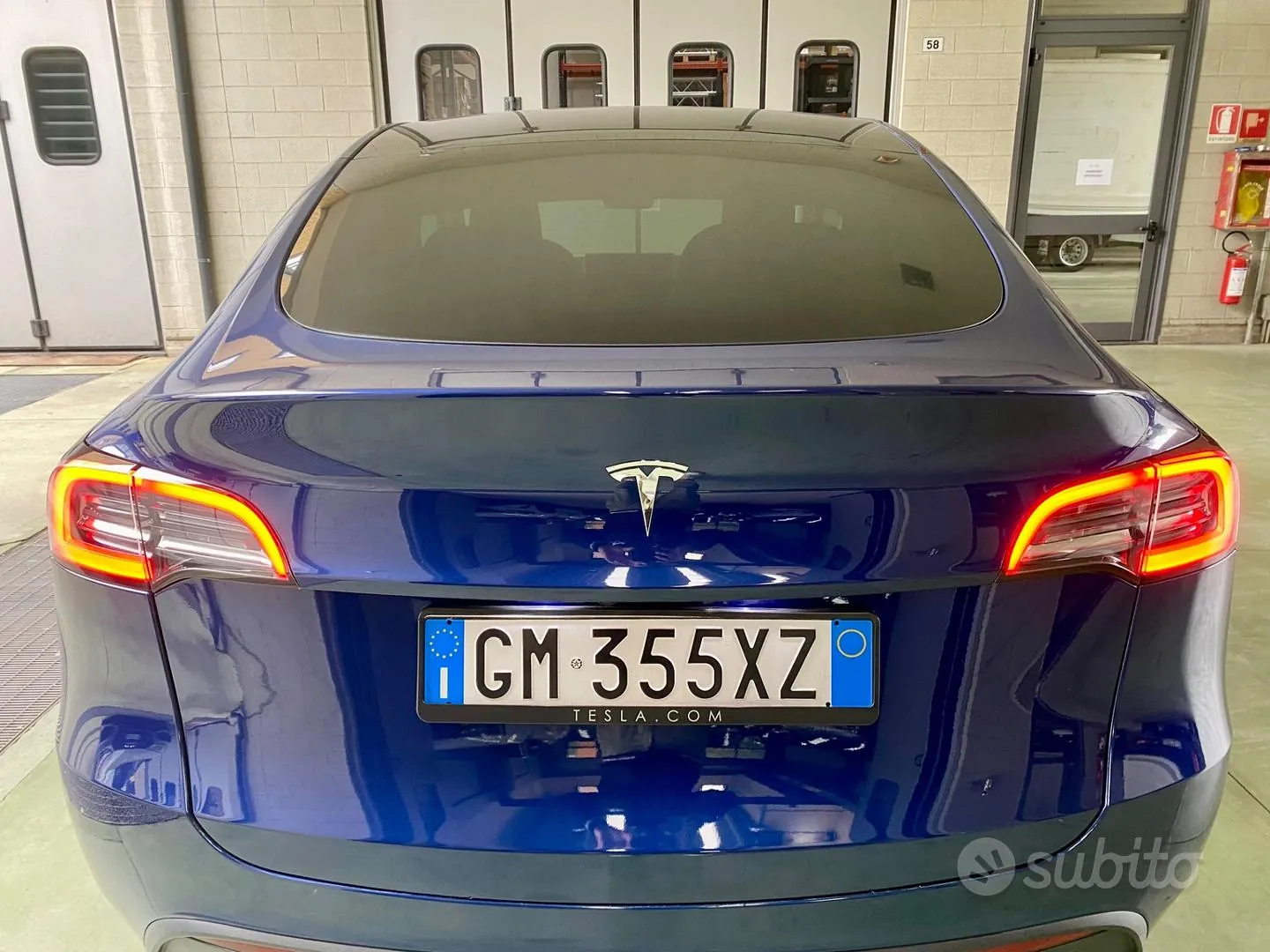 Tesla Model Y 2023 photo 4