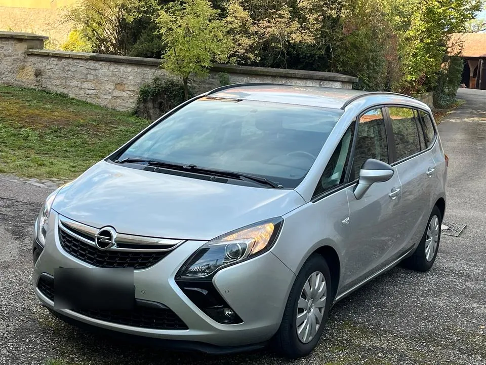 Opel Zafira Tourer