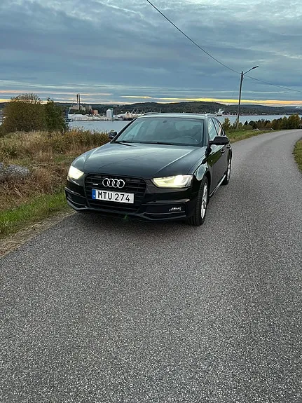 Audi A4 2015 photo 2