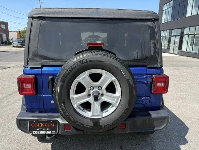 Jeep Wrangler 2018 photo 4