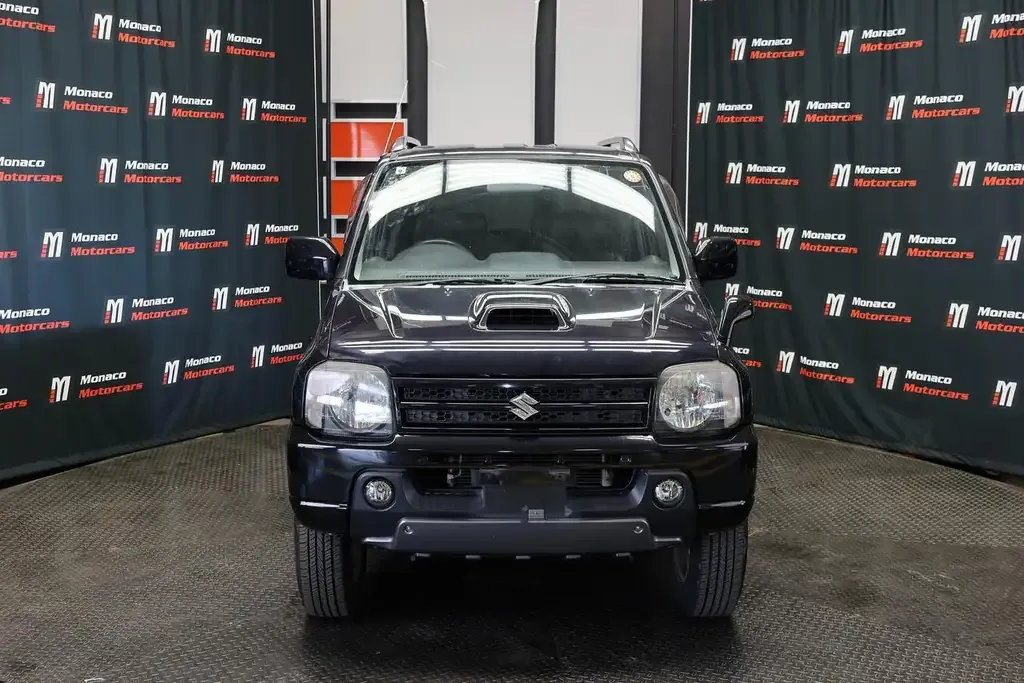 Suzuki Jimny 2005 photo 2