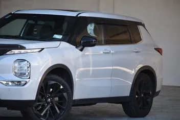 Mitsubishi Outlander Sport 2023 photo 4