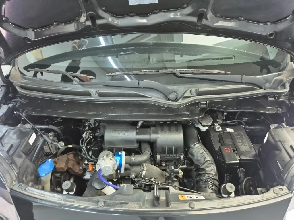 Kia K900 2014 photo 5