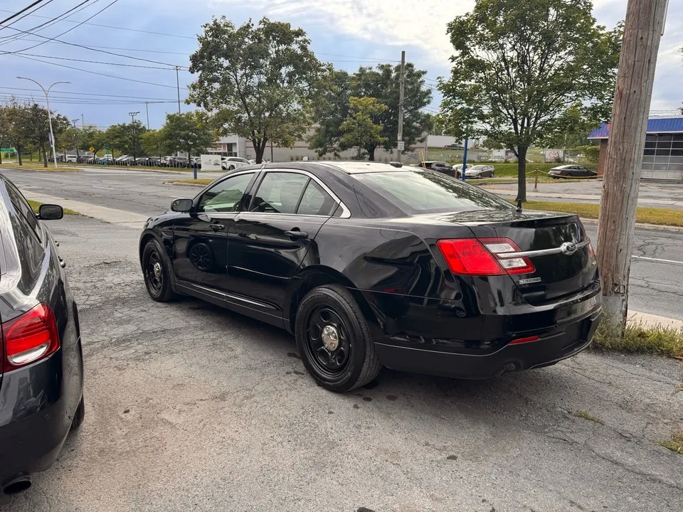 Ford Taurus 2018 photo 4