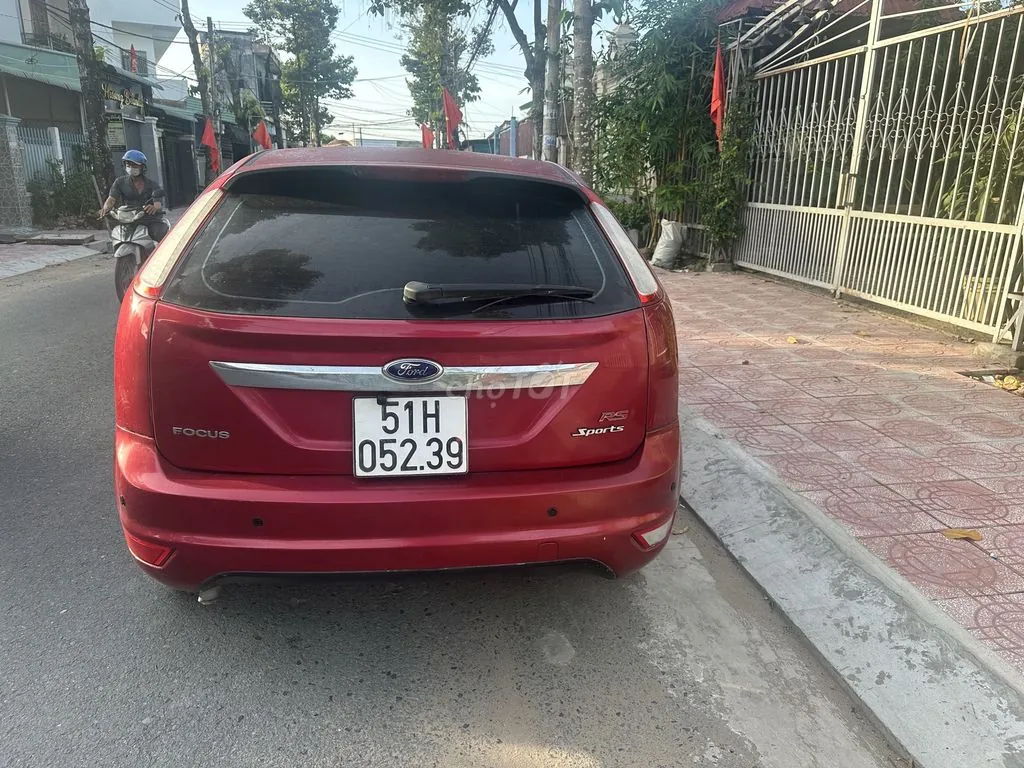 Ford Focus 2009 photo 2
