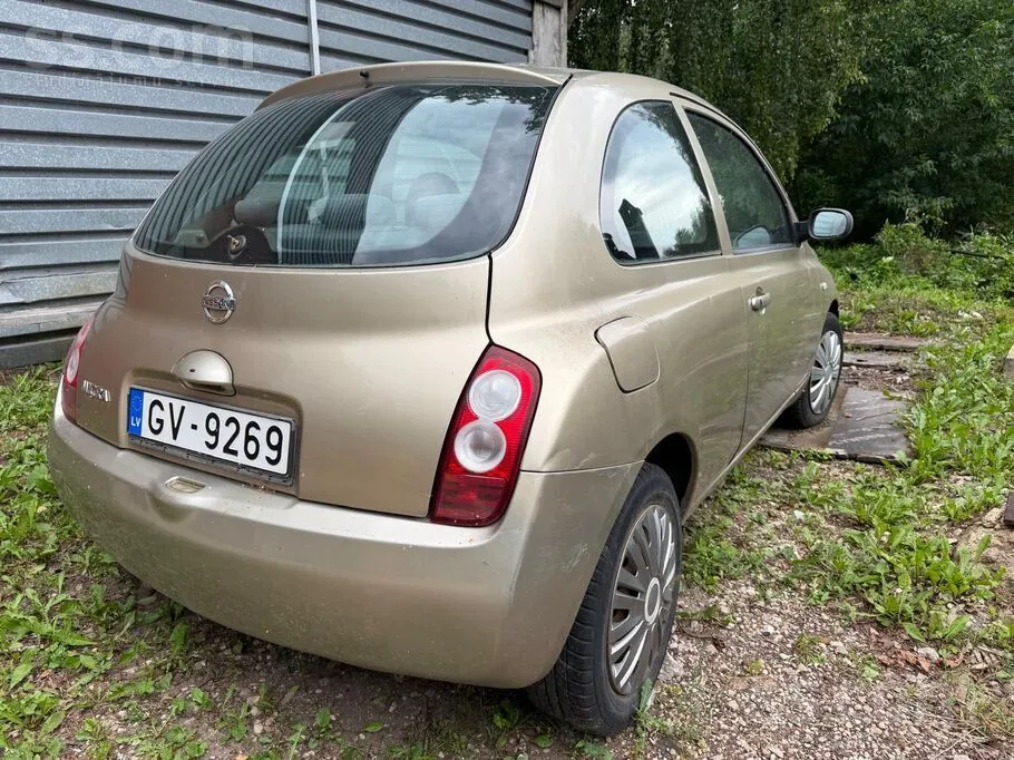 Nissan Micra 2004 photo 2
