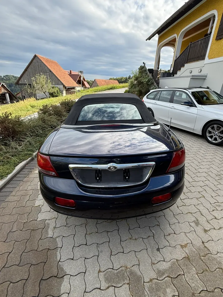 Chrysler Sebring 2003 photo 3