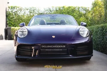 Porsche 911 2025 photo 2