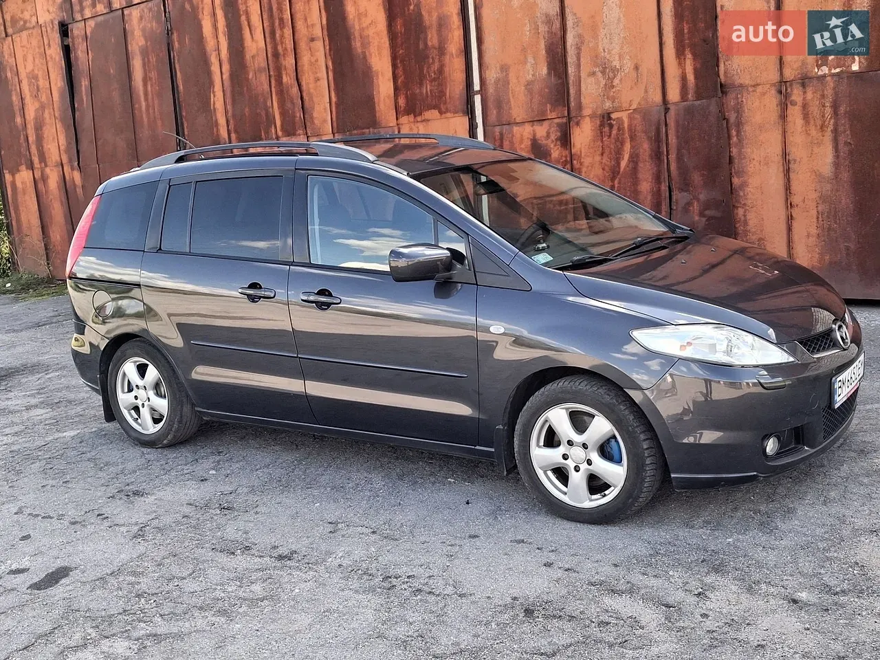Mazda 5 2006 photo 3
